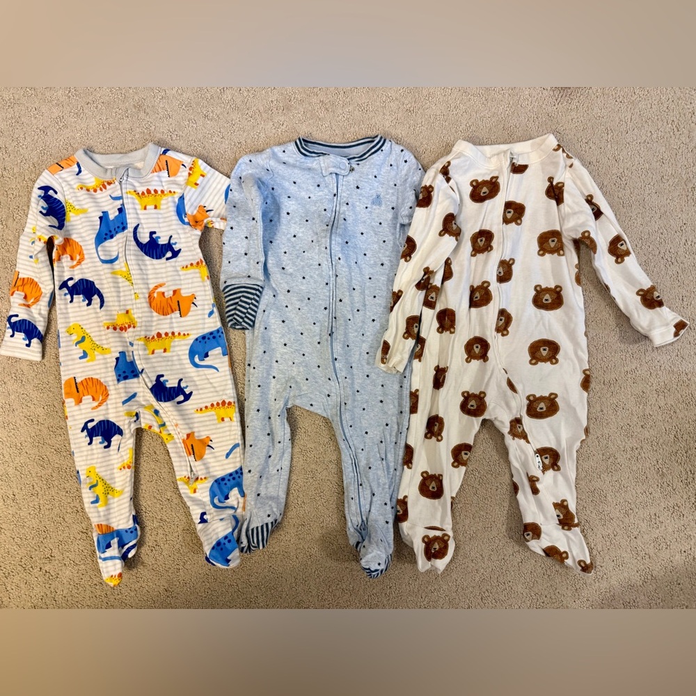 3 Pc Baby Footed Sleepers 6-9M Old Navy Baby Gap Dino Bear Stars Jammies Bundle